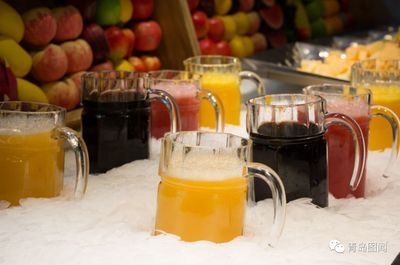 青島CBD美食地圖 精選13家網紅店，中西餐飲全攻略